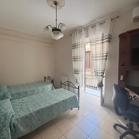 Intero In Via Collegio Apartment *